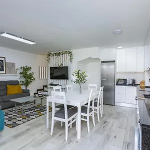 Apartment Vilar Do Jardim - Terrace And Pool - Vilamoura, Quarteira