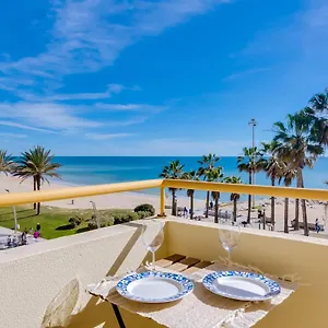 Apartment Infiniteseaview - At Homesbyfc, Quarteira