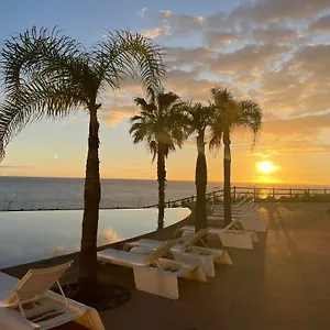 https://suite-107-luxury-apartment.madeira-islandshotels.com